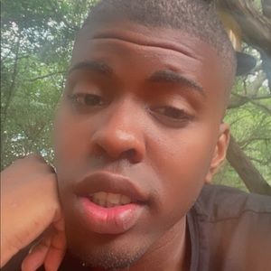 Meet your Posher, Andres leonardo